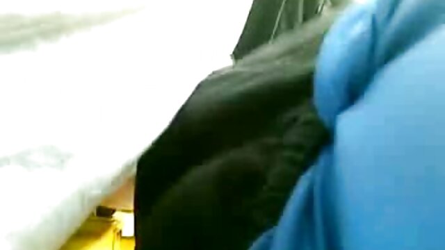 Emma videos pornos gratis coroas Rose e Draven Navarro