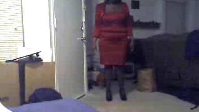 Lady pornô com coroas negras Dee-Gimme that Dee (2020))